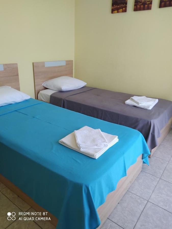 Sea And Sky Apartment Néa Péramos Zewnętrze zdjęcie