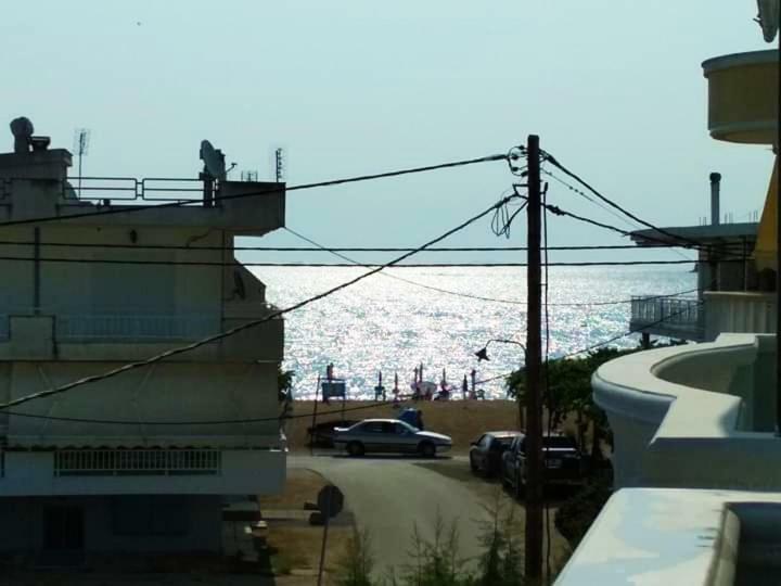 Sea And Sky Apartment Néa Péramos Zewnętrze zdjęcie